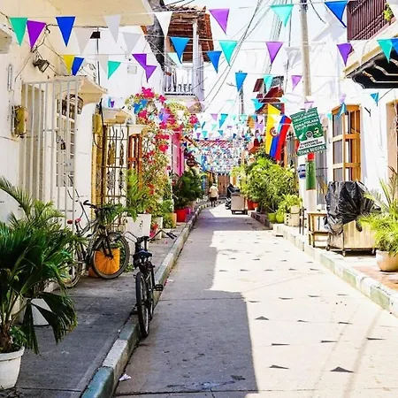 Pensión In Guest - Ca-4 Gethsemane With Breakfast Included And Wifi *