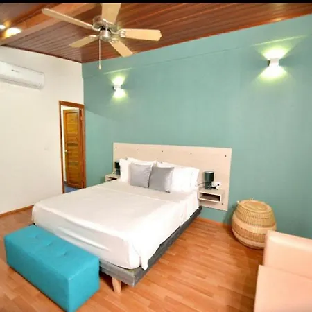 Pensión In Guest - Ca-4 Gethsemane With Breakfast Included And Wifi Cartagena